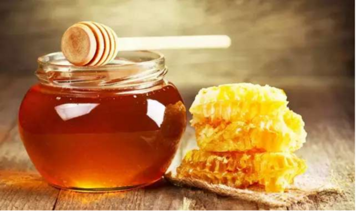 Mật ong kết hợp cùng quế có tác dụng gì?