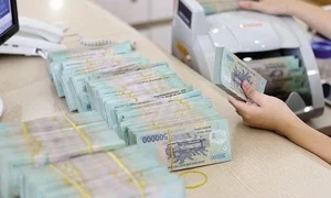 Ngân hàng đồng loạt hạ lãi suất huy động từ hôm nay