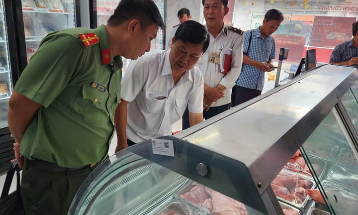 Trước khi bị tố bán thịt heo bẩn, Công ty C.P. Việt Nam kinh doanh thế nào?