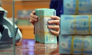 NHNN yêu cầu ngân hàng ổn định lãi suất tiền gửi, giảm lãi suất cho vay