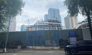 Sau 10 năm bất động, khu đất 'vàng' 4 mặt tiền trung tâm TP.HCM có người thuê
