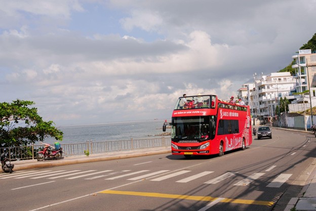 Người dân Vũng Tàu trải nghiệm tái chế rác, tham gia City Tour tại “ Hành trình di sản” do Sabeco tổ chức