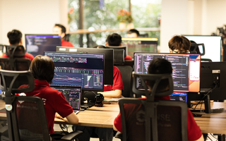 Bước ngoặt lịch sử của chứng khoán Việt Nam