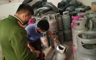 Căng sức bảo vệ thương hiệu