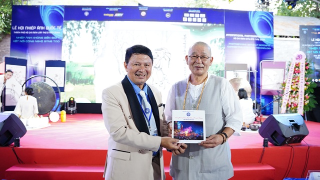 TP.HCM: Triển lãm tranh Đạt Ma về “Nghệ thuật Thiền – Giao thoa Văn hóa Á Đông”